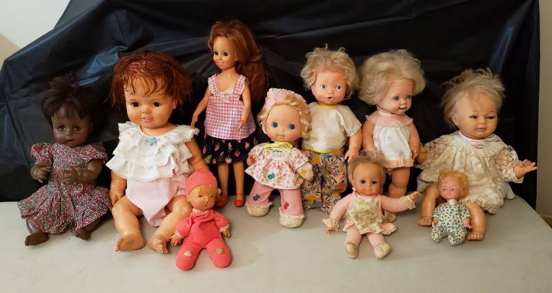 lot 1338 image: Lot of Vintage Dolls (10) - Ideal, Mattel, and Horsman