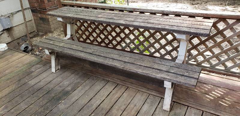 lot 1378 image: Adjustable 12 Picnic Table or Bench Combo - 84  x 29  x 30