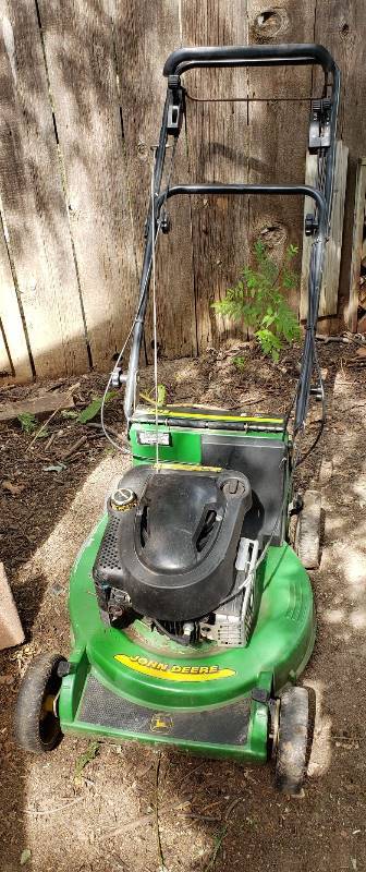 lot 1415 image: John Deere JA 65 Push Mower - 6hp - 5 speed - Starts & Runs - No Bag Attachment