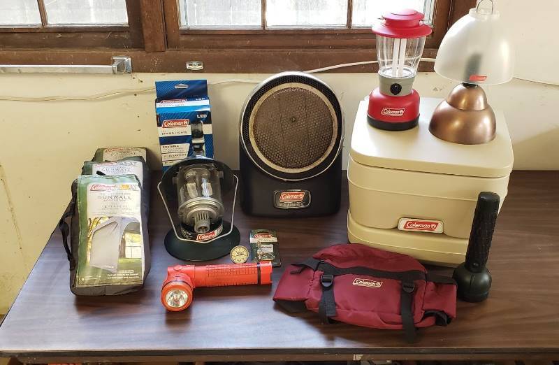 lot 1499 image: Coleman Lot - Portable Toilet, ProCat Propane Heater, Bottle Propane Lantern, 3 Sunwalls, 2 Flashlights, Fanny Pack, and other Items