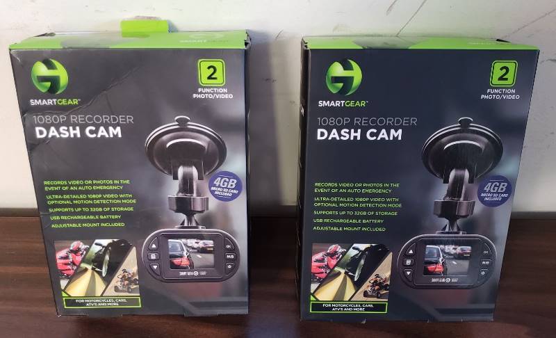 lot 1508 image: 2 SmartGear 1080P Recorder Dash Cam (NIB) - One unopened & One opened is missing the car adapter plug in cord