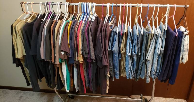 lot 1566 image: Lot of Mens Clothing - Jean size 36 & 38 Waist and T-shirts are L & XL - Rack NOT included