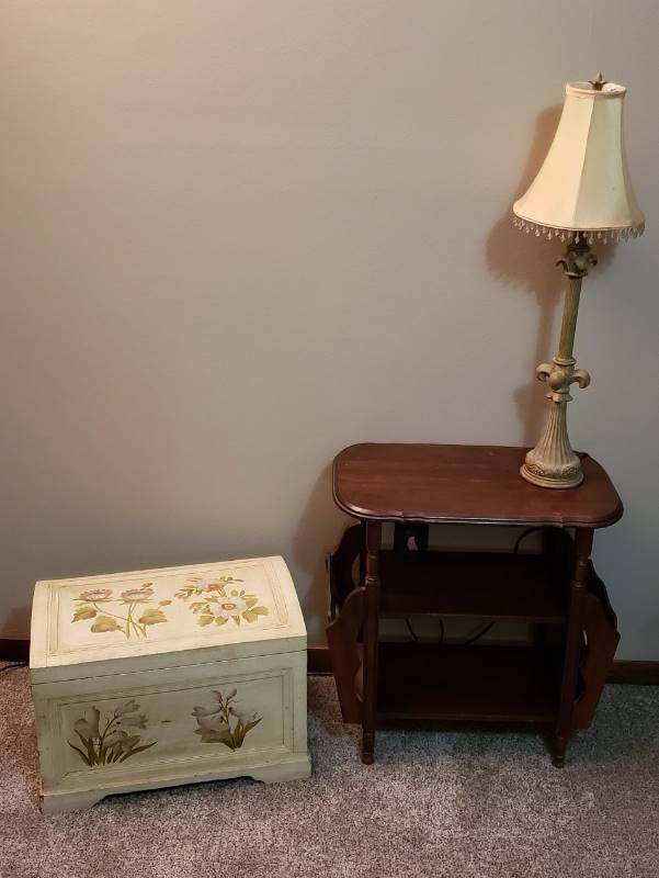 lot 1571 image: Wood Accent Table with Lamp and Wood Decorative Chest