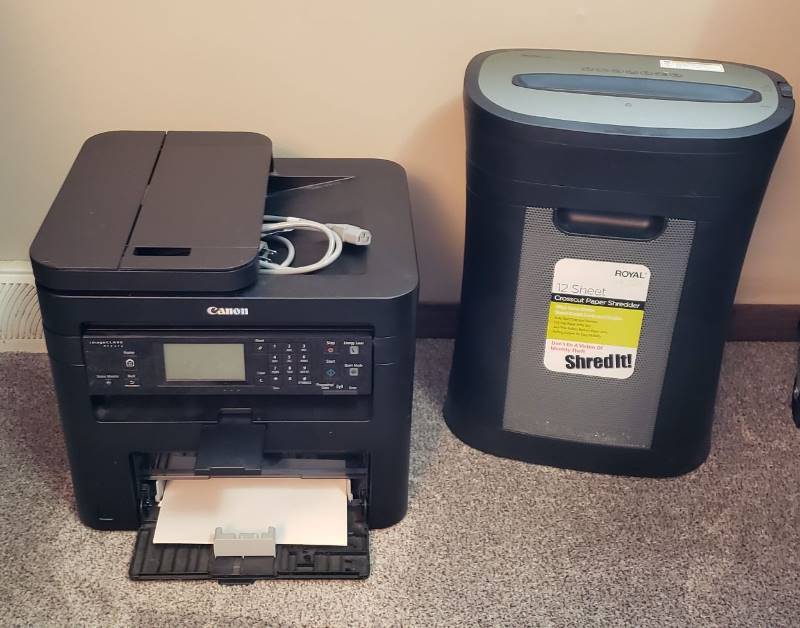 lot 1574 image: Canon Image Class MF217w Printer and Royal 12 sheet Crosscut Paper Shredder - both Work