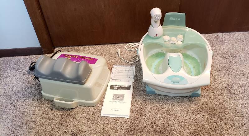 lot 1581 image: Jiggling George Full Body Excercise Machine and Homedics Foot Pedicure Spa