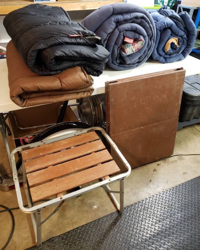 lot 1654 image: Lot of (4) Nice Sleeping Bags and (2) Tables