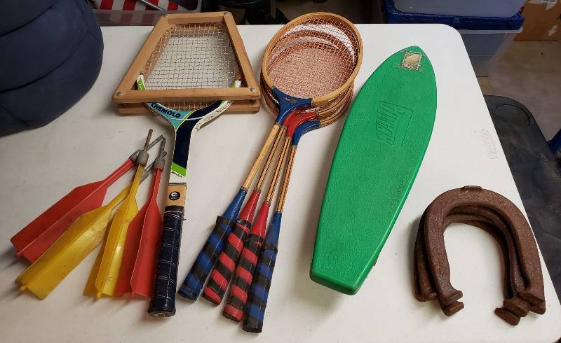 lot 1656 image: Lot of Outdoor Games and Skateboard