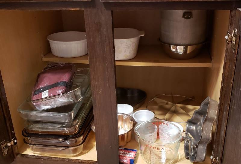 lot 1706 image: Content of Lower Kitchen Cabinet -Baking Items and other Items