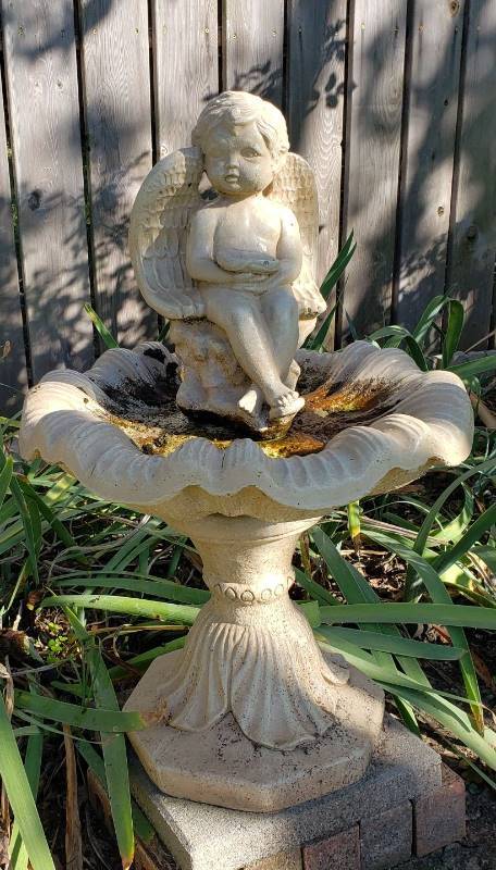 lot 3051 image: 3 Piece Round Angel Bird Bath - 18  wide x 36  tall
