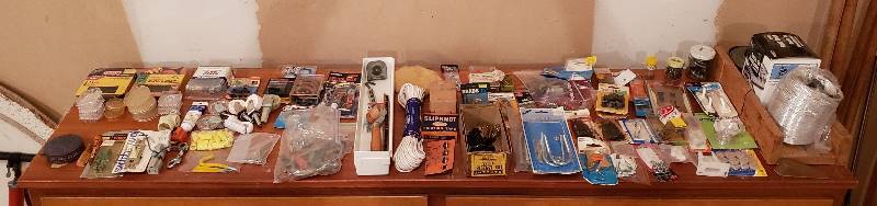 lot 3062 image: Lot of Home Maintenance Items