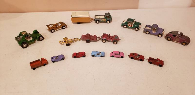 lot 3073 image: Lot of Tootsie Toys Vehicles - Various Sizes & Styles