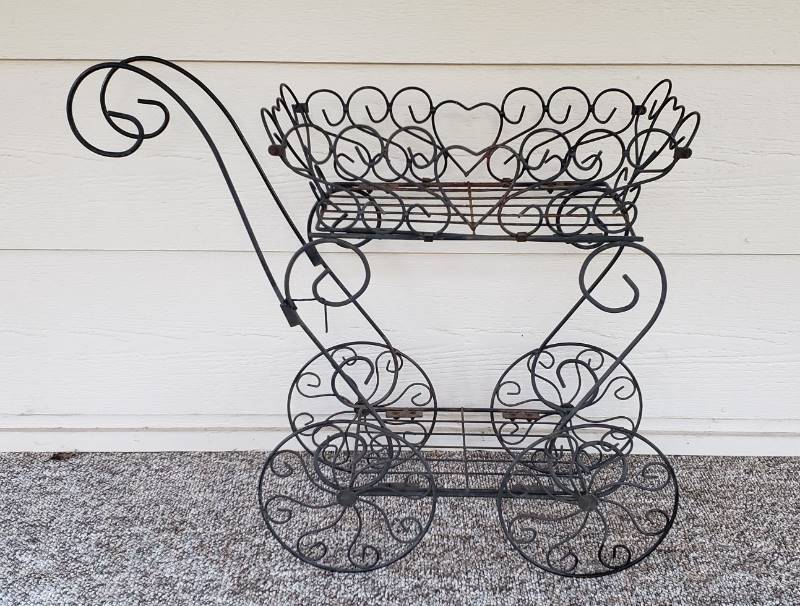 lot 3098 image: Black Metal Flower Cart Planter - 28  x 10  x 26  - some rust