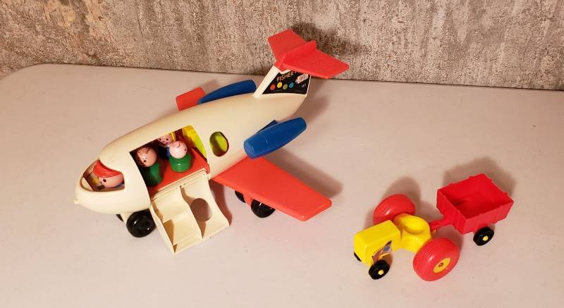 lot 3241 image: Fisher Price Toys Little People Plane and Tractor