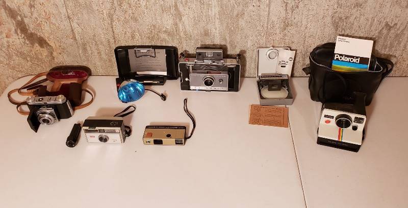 lot 3252 image: Lot of Vintage Kodak and Polaroid Cameras with Accessories