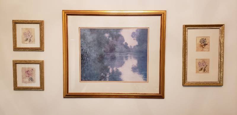 lot 3282 image: Lot of Gold Framed Wall Prints and Mirror
