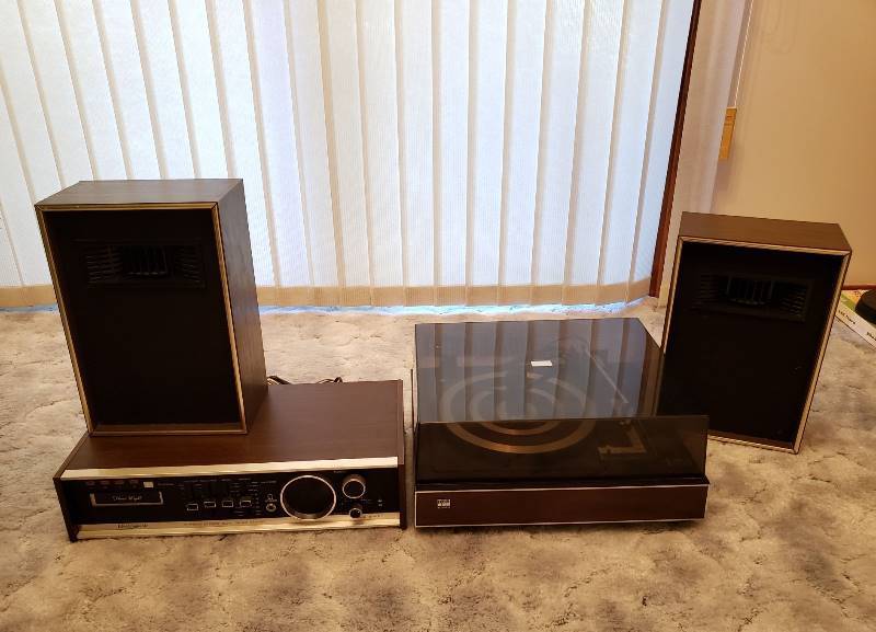 lot 3328 image: Electrophonic 8 Track StereoDual Music Player with a BSR 6500 BX Turntable (For Parts only) and Speakers