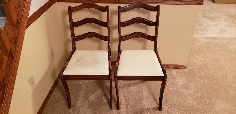 lot 3027 image: Pair of Wood  Vinyl Dining Chairs
