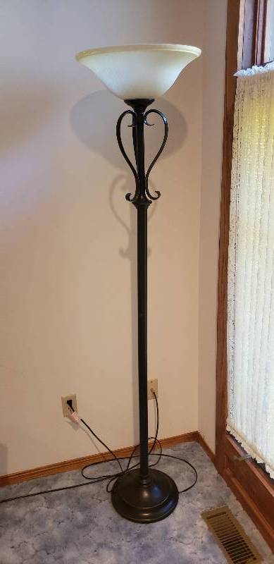 lot 3005 image: Metal and Glass Floor Lamp - 72  tall and 16  diameter of Glass Shade - Works