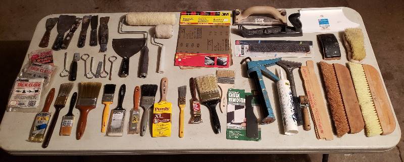 lot 2293 image: Lot of Home Painting, Drywall, and Wallpapering Tools