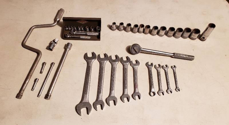 lot 2297 image: S-K Wrenches and Socket Sets with Extensions