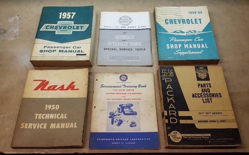 lot 2349 image: Lot of 1950 - 1960 Various Automotive Shop Manuals