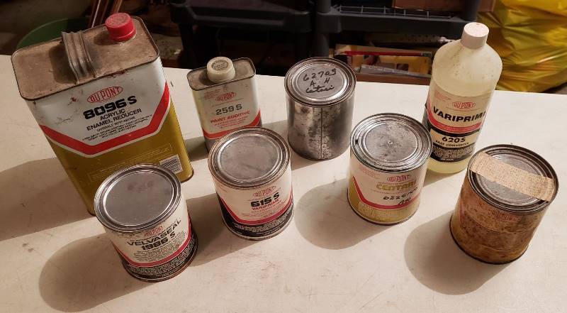 lot 2355 image: Lot of Du Pont Automotive Paint Products