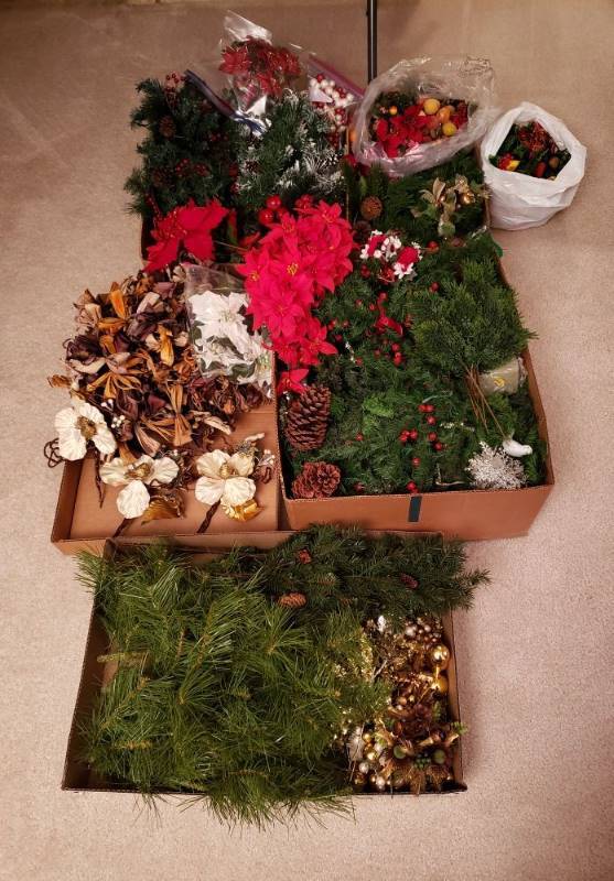 lot 2401 image: Lot of Bell Garland, Faux FlowersGreenery and Floral Arrangement Supplies