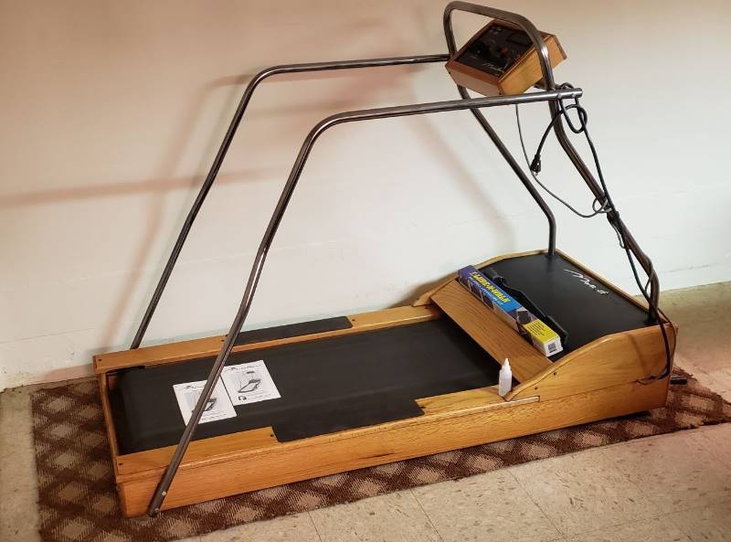 lot 2508 image: Marathon Treadmill model 5000
