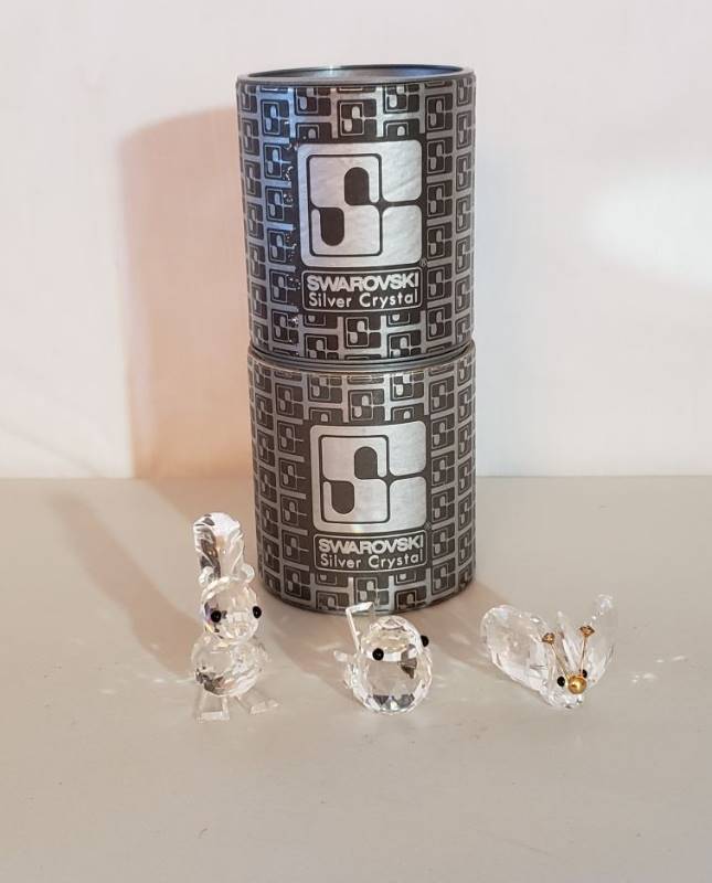lot 2565 image: Lot of (3) Swarovski Crystal Figurines