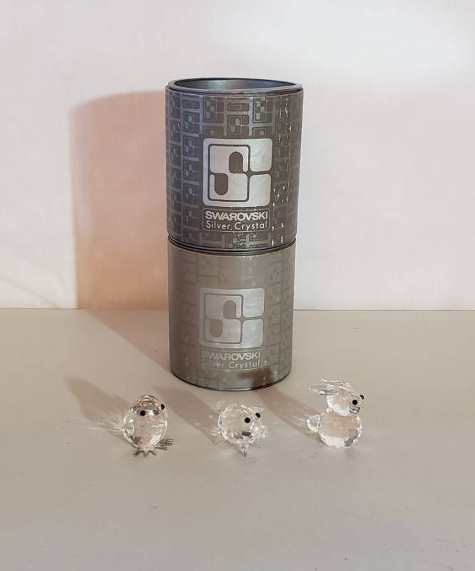 lot 2566 image: Lot of (3) Swarovski Crystal Figurines