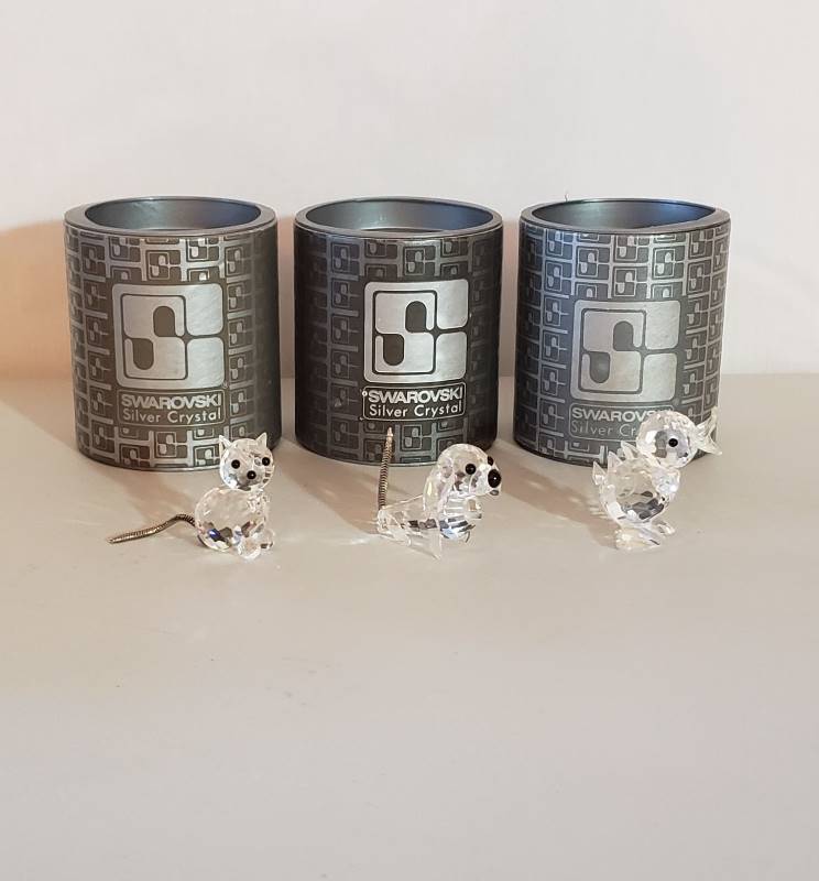 lot 2567 image: Lot of (3) Swarovski Crystal Figurines