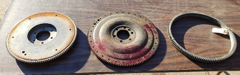 lot 2579 image: Kaiser 1950s Car Parts - Fly Wheel Parts