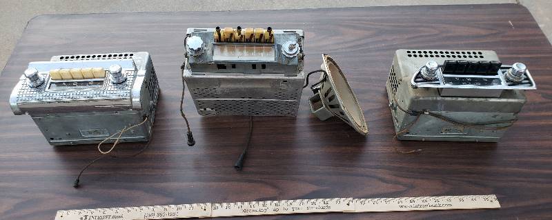 lot 2584 image: Kaiser 1950s Car Parts - 3 Different Model Radios