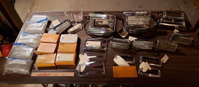 lot 2590 image: Kaiser 1950s Car Parts - Parking Light Assemblies - different models
