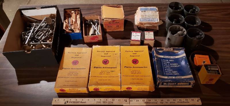 lot 2599 image: Kaiser 1950s Car Parts - Numerous Valves, Piston Rings, and PistonsParts