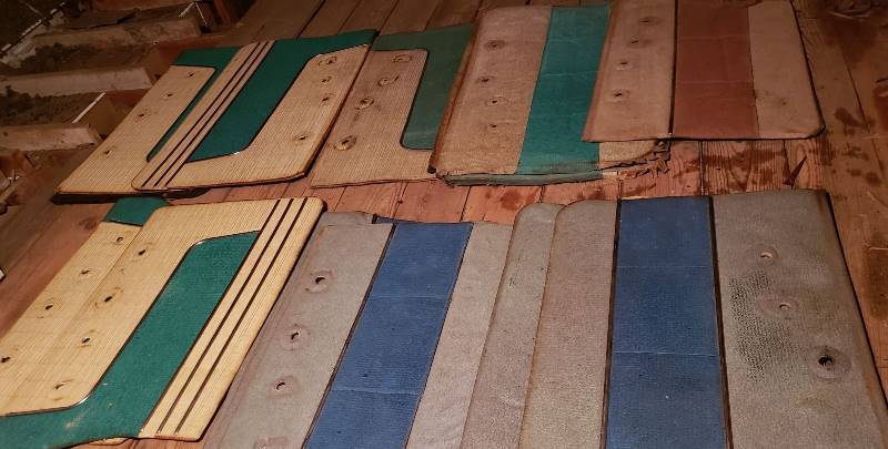 lot 2617 image: Kaiser 1950s Car Parts - Interior Door Panels - 1 set of Green, 1 set of Blue , And Extras -in Attic