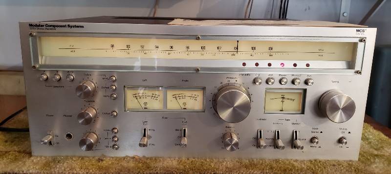 lot 2647 image: Modular Component System 3253 Stereo Receiver and 6601 Direct Drive Automatic Turntable - both work