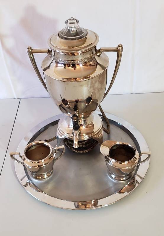 lot 2708 image: Royal Rochester Robeson Percolator Coffee Pot Maker (works) and Westinghouse 3 Piece Serving Set