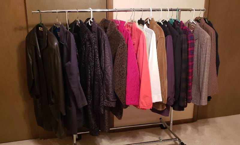 lot 2756 image: Lot of Womens... Most are LXl