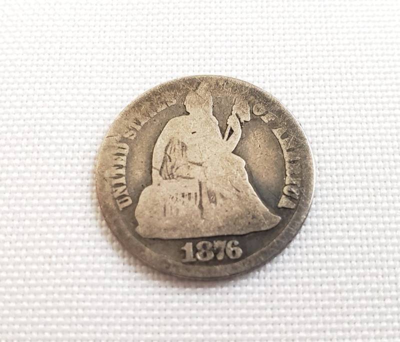 lot 2787 image: 1876 CC Seated Liberty Dime