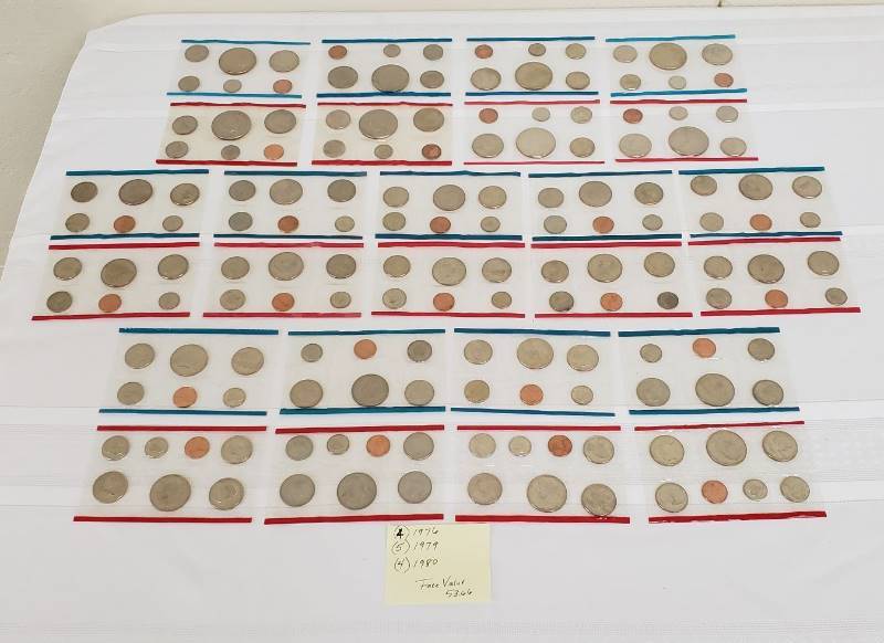 lot 2801 image: 13 US Mint Proof Sets - 4 sets of 1976, 5 sets of 1979, and 4 sets of 1980