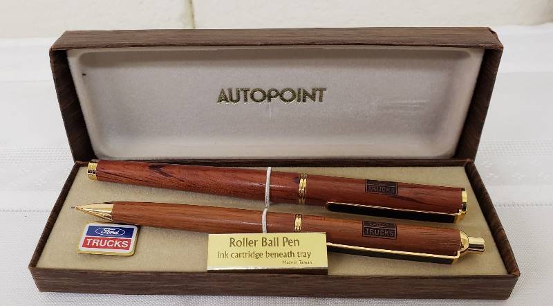 lot 2829 image: Auto point Wood Pen & Pencil Set - FORD Trucks