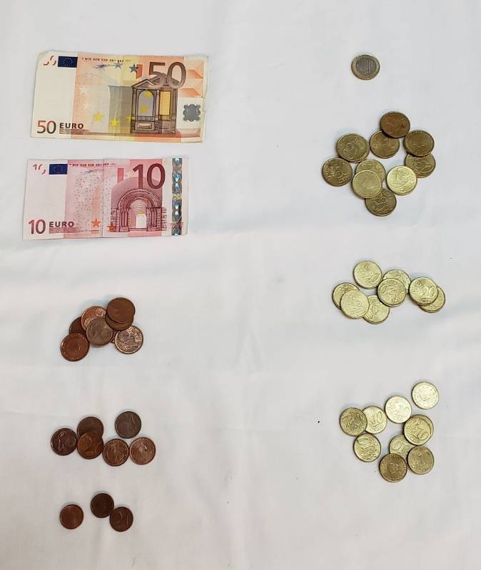 lot 2854 image: Lot of European Euro Currency - Coins and Bills