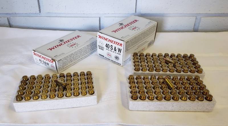 lot 2889 image: Lot of 2 Boxes of Winchester 40 S & W 165 Gr. FMJ Cartridges - (1) 50 rounds & (1) 100 rounds