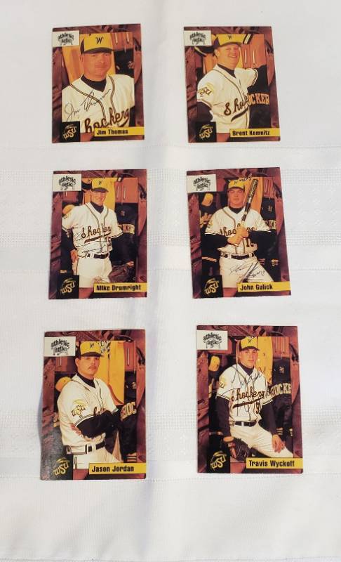 lot 2899 image: Lot of 6 WSU 1994 Baseball Cards - 4 Autographed