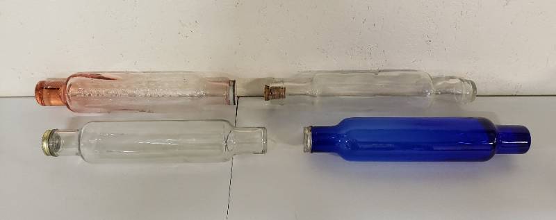 lot 2925 image: Lot of 4 Glass Rolling Pins - 1 Pink, 1 Blue, and 2 Clear