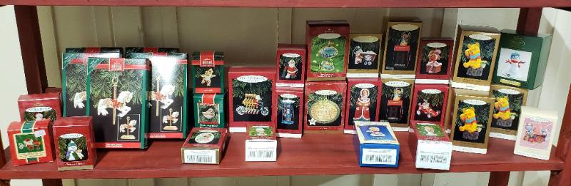 lot 2980 image: Lot of Hallmark Keepsake Ornaments - Assortment