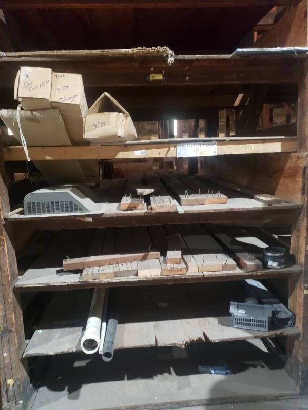 lot 1513 image: Lot of various lumber & materials