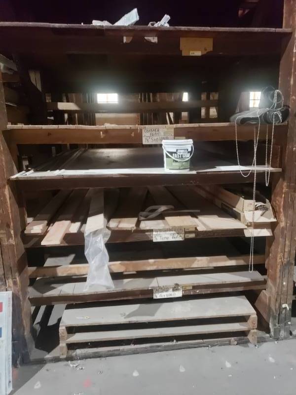 lot 1514 image: Lot of various lumber & materials