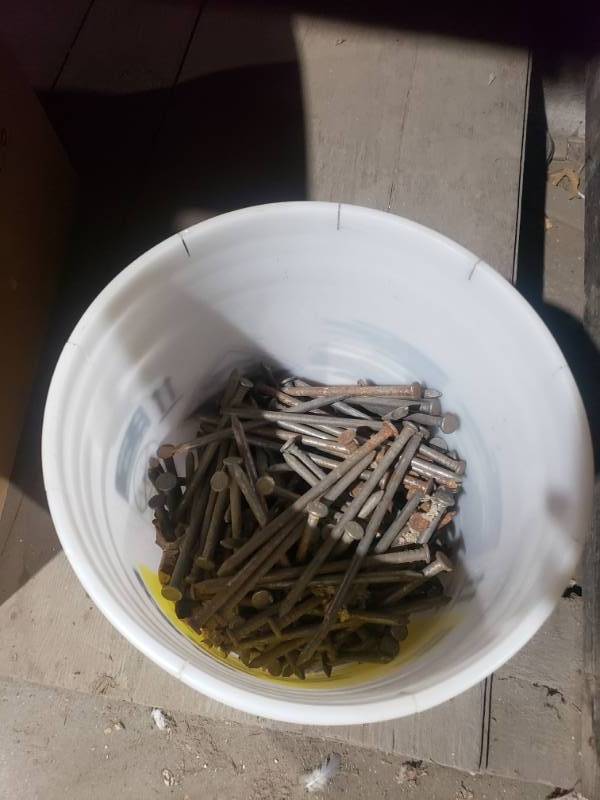 lot 1516 image: Bucket of spikes